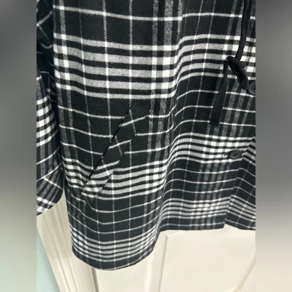 Torrid Size 1 Cinchwaist Lightweight Flannel - Size 1 - Picture 5 of 6